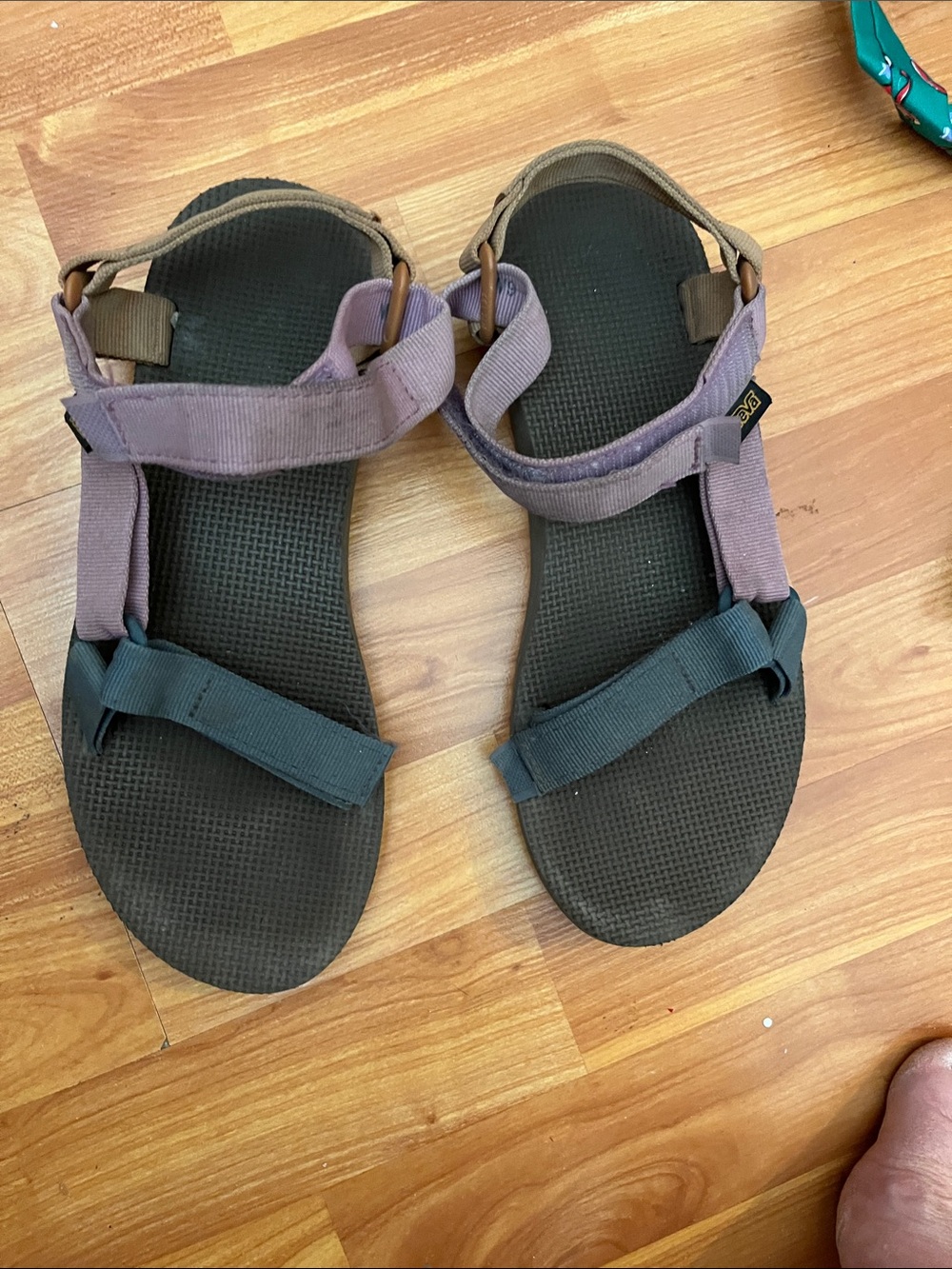 Teva Purple Strappy Outdoor Sandals - Women Size 9